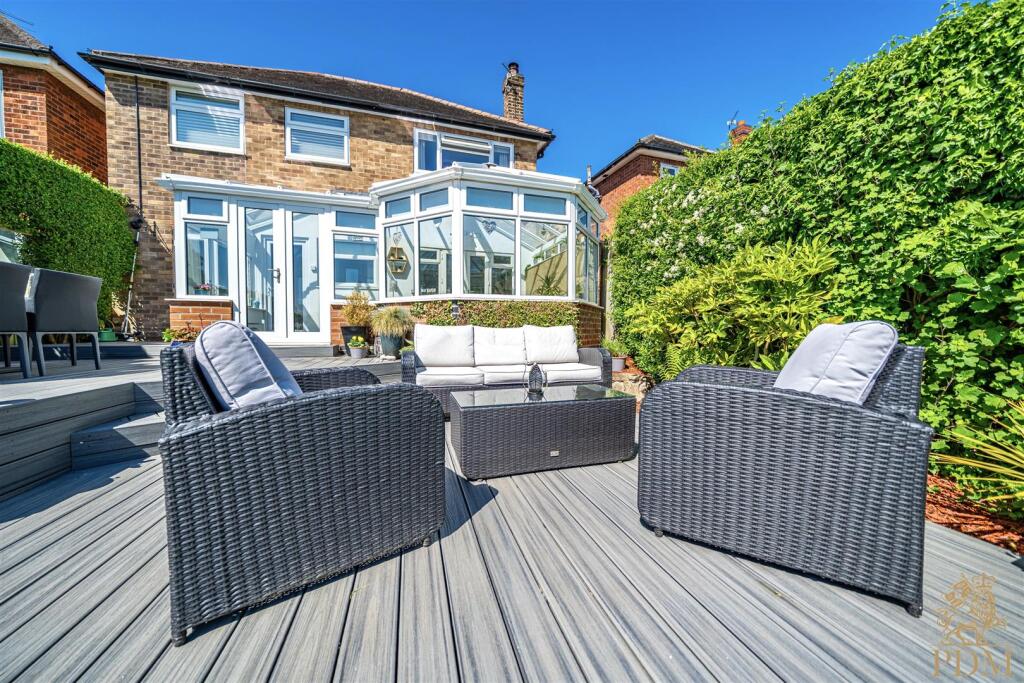 25044-01 Bankfield Drive_034.jpg