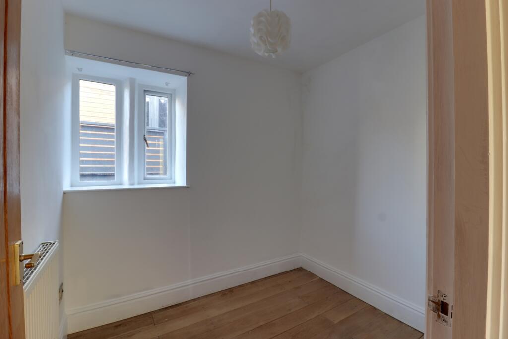 Single bedroom