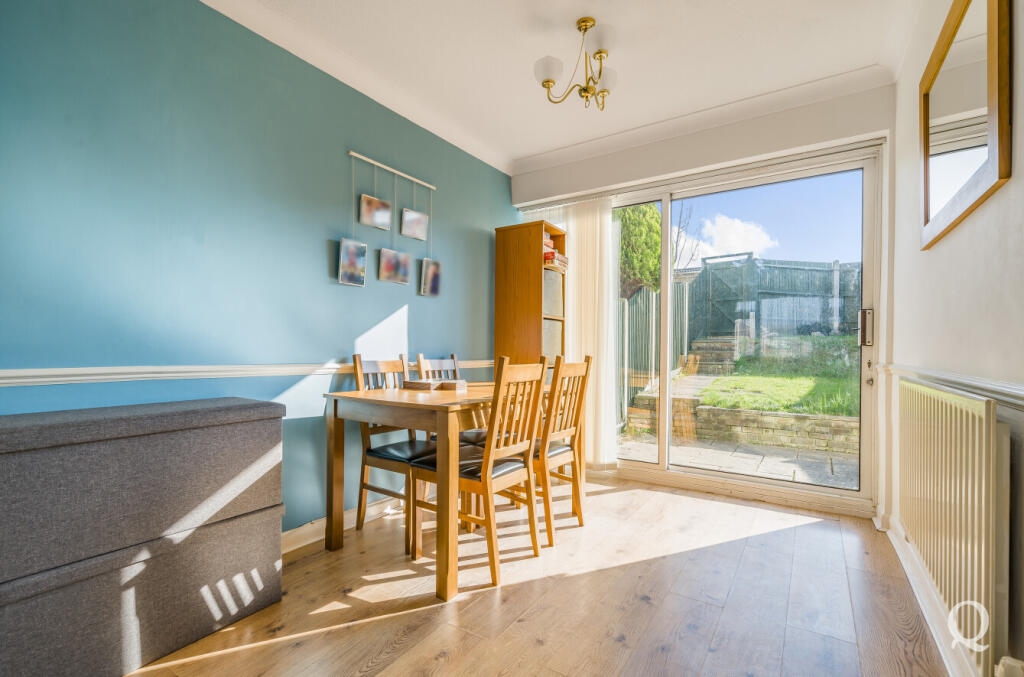 93e71e51-9e5c-49b...