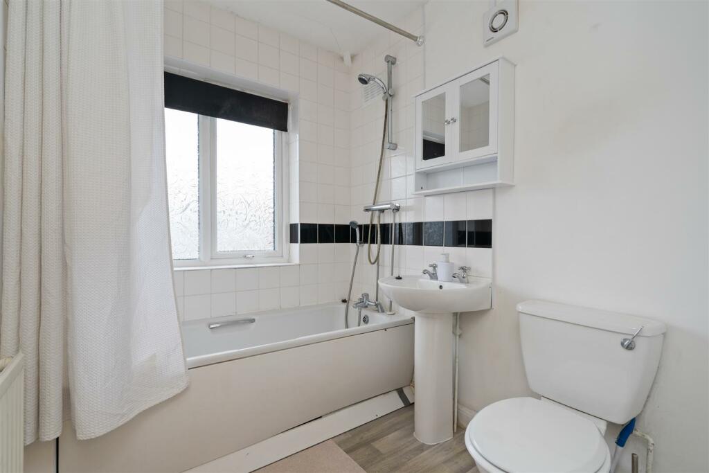 27 Olton Road, Shirley_8.jpg