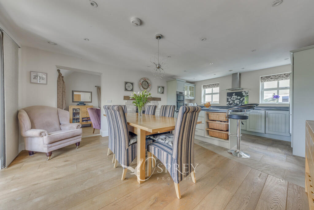 Dining Area of Ki...