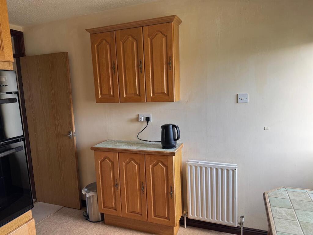 Kitchen;.jpg