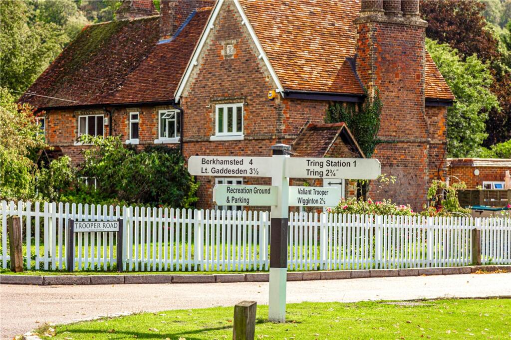 Aldbury