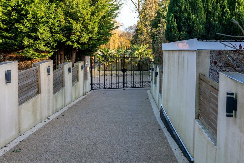 28a Jesmond Road-35.jpg