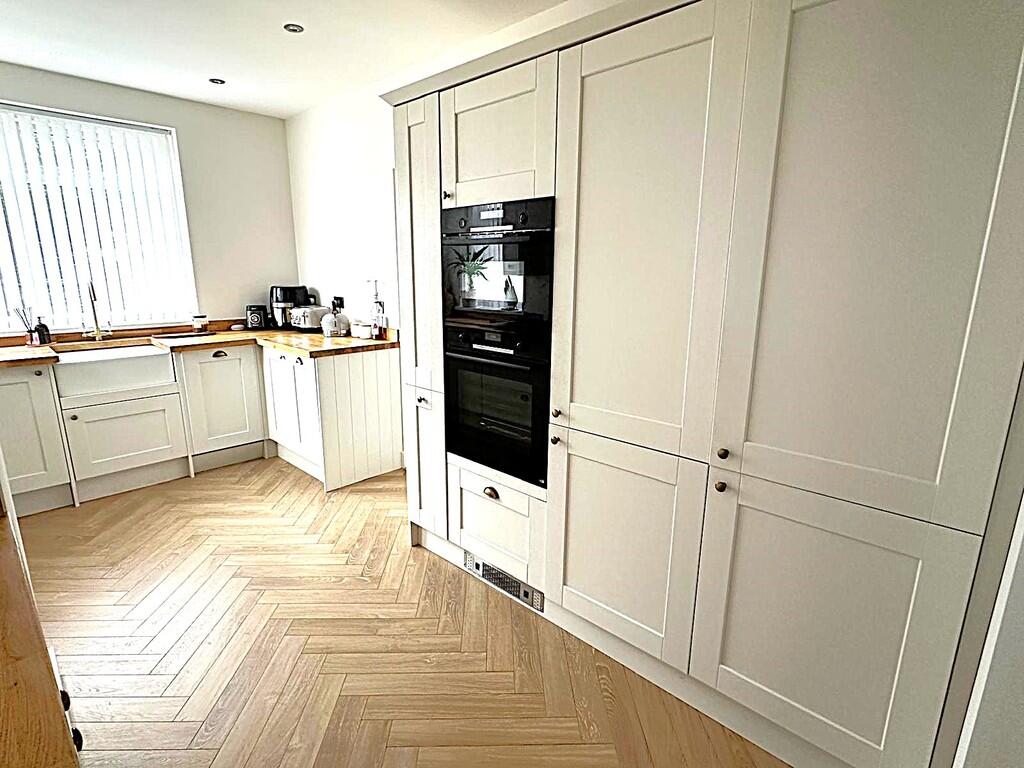 IMG-20250730-WA00...