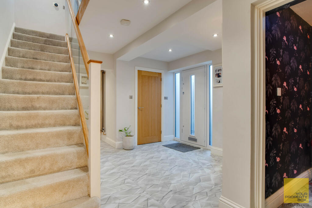 152 Battenhall Road-4