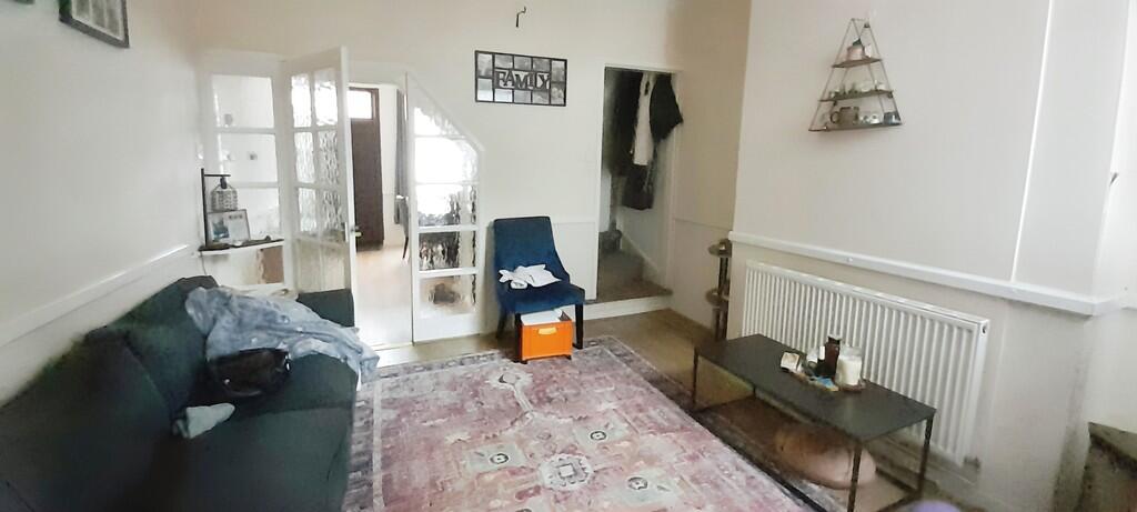 f4e124ed-WhatsApp...