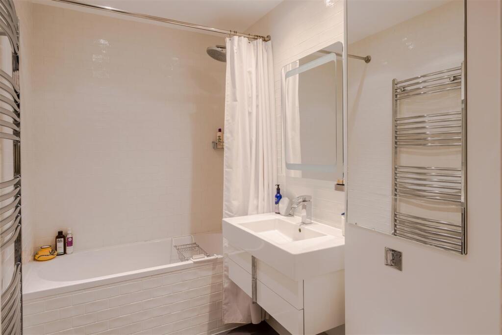 5 James Boswell Hous