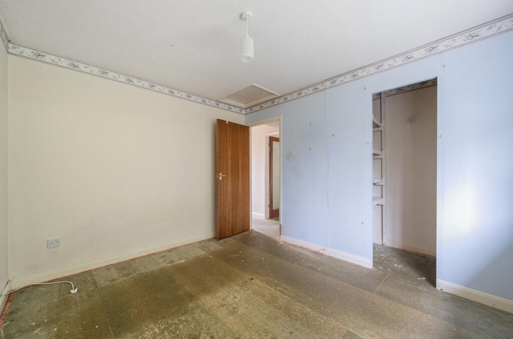 1306994-4-684aee3...