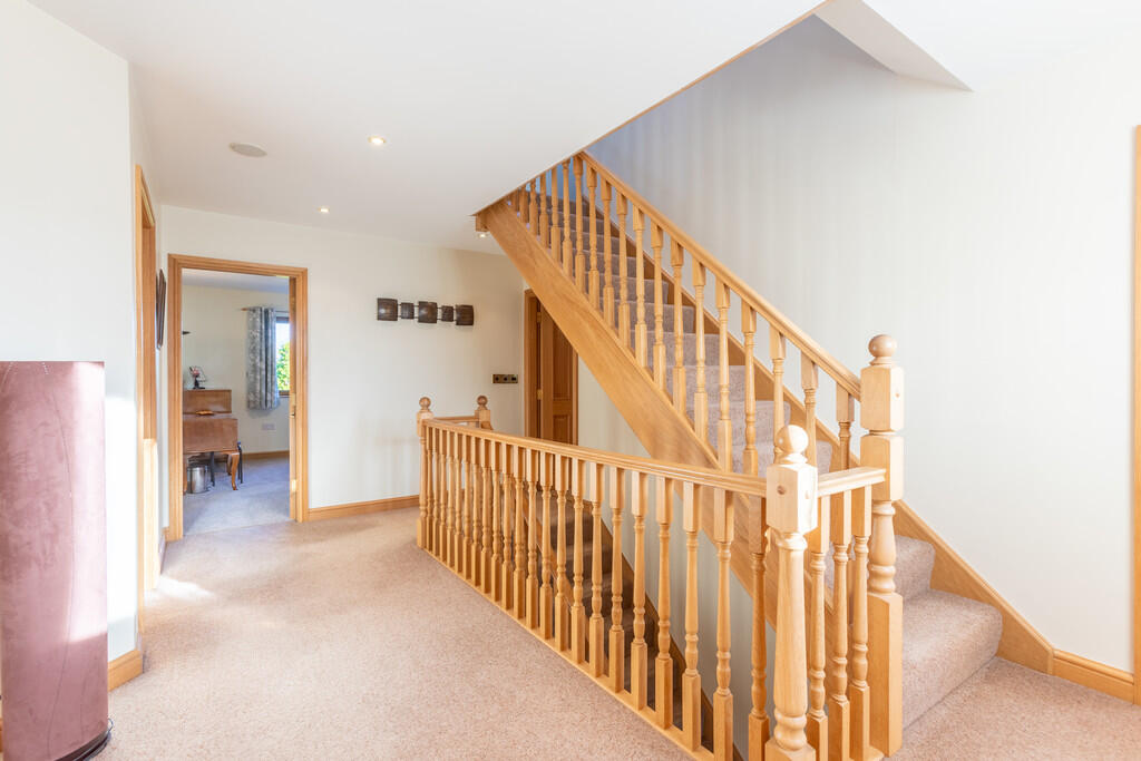 First Floor Landi...