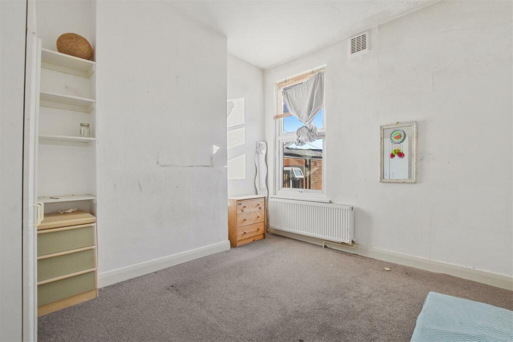 07-60e7GCWT - FFF 78 Wakeman Road - Bedroom -Origi