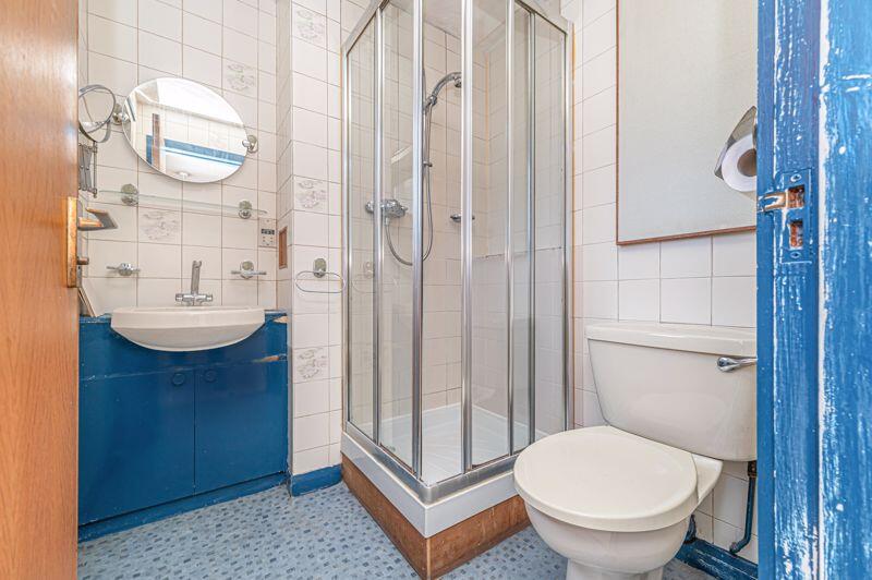 En Suite Shower