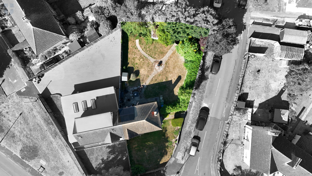 Chestnut Crescent Aerial