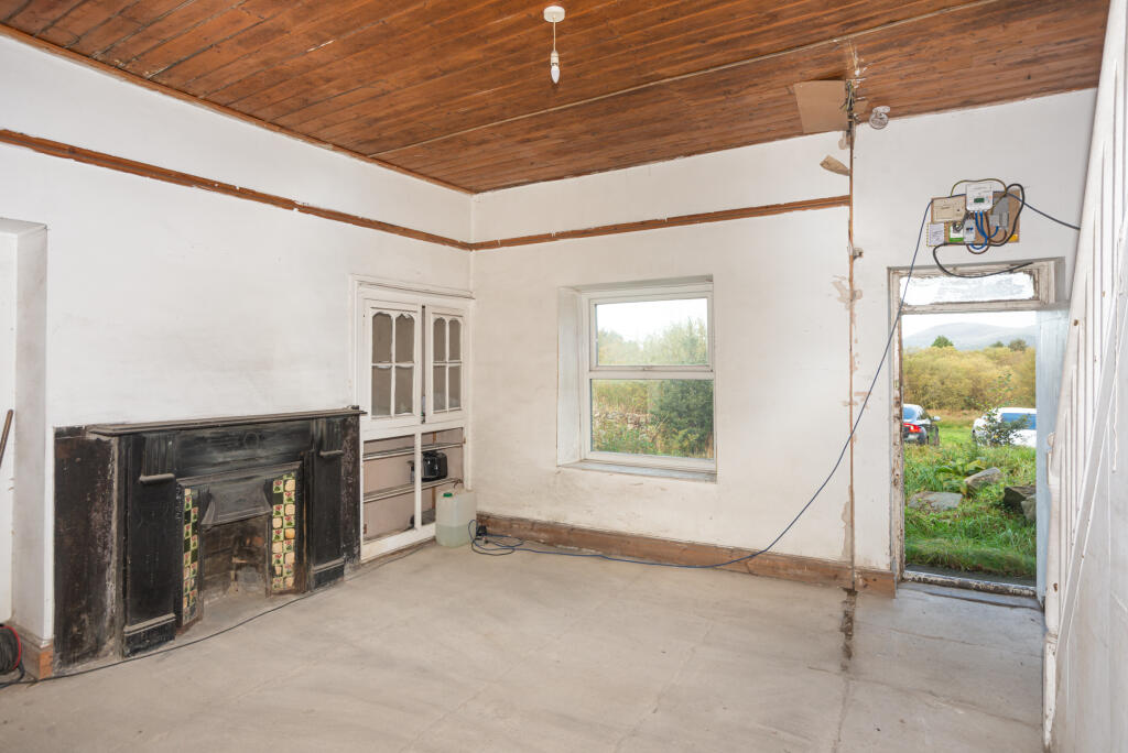 22 Tan Y Bwlch  Mynydd Llandygai-2 T202511131416.jpg