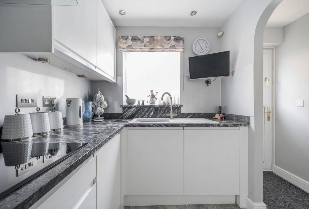 1328545-7-6882632...