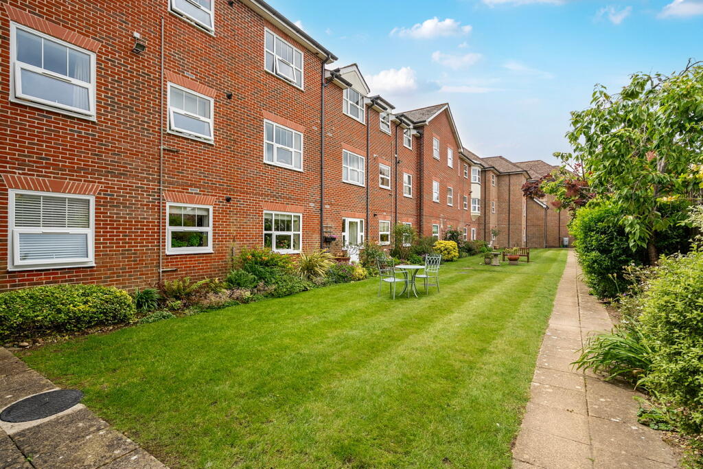 Elizabeth Court