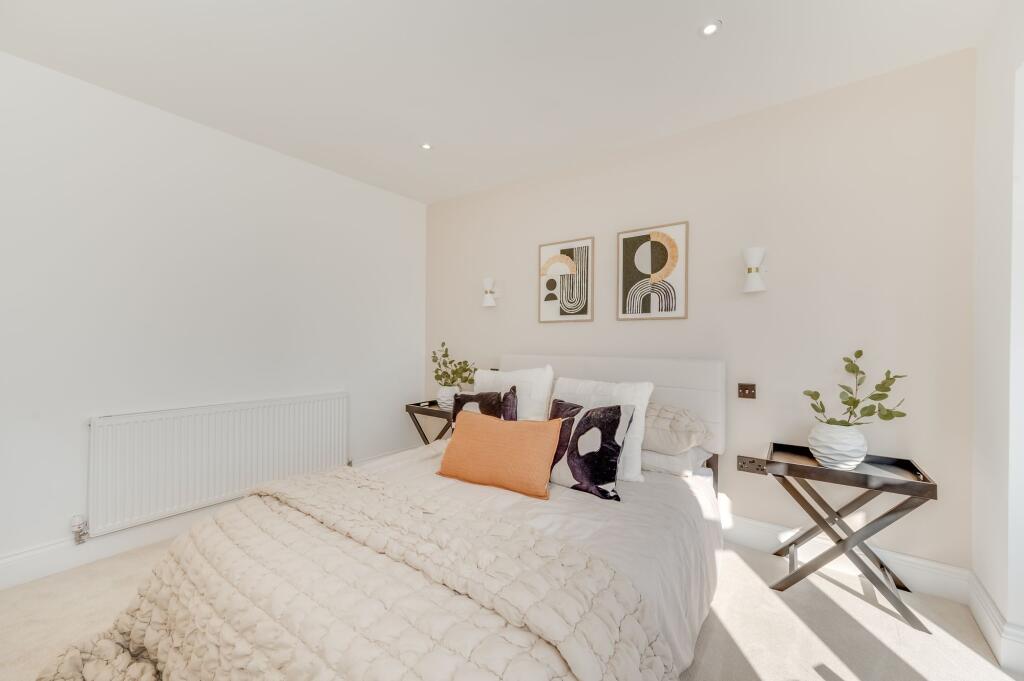 BEDROOMS AND BATHROOMS