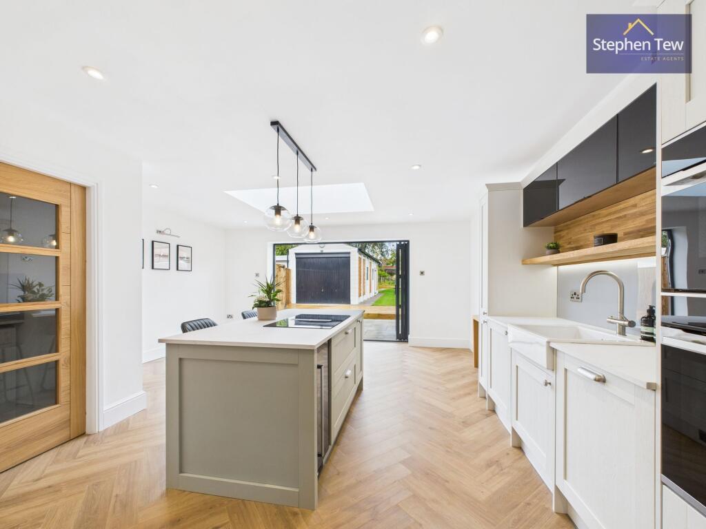 Living / Dining Kitchen