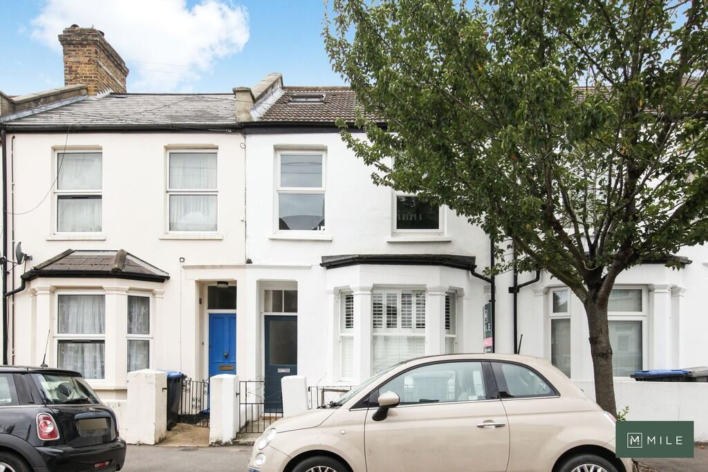 53a Greyhound Roa...