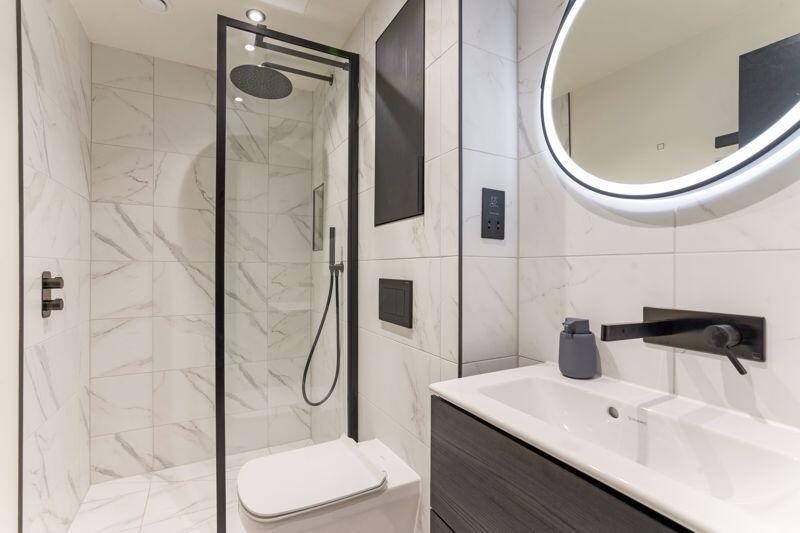 Ensuite