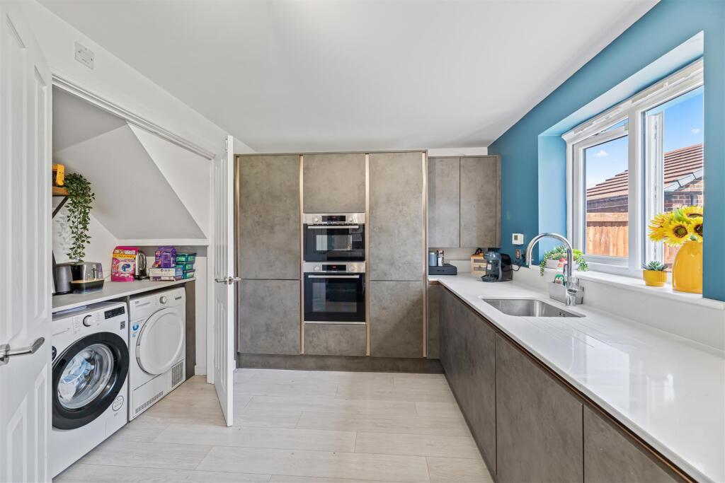 Utility/Kitchen