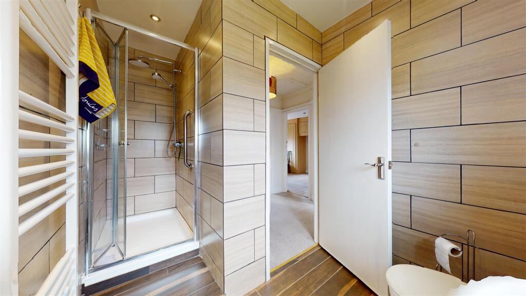 Eden Avenue Shower Room