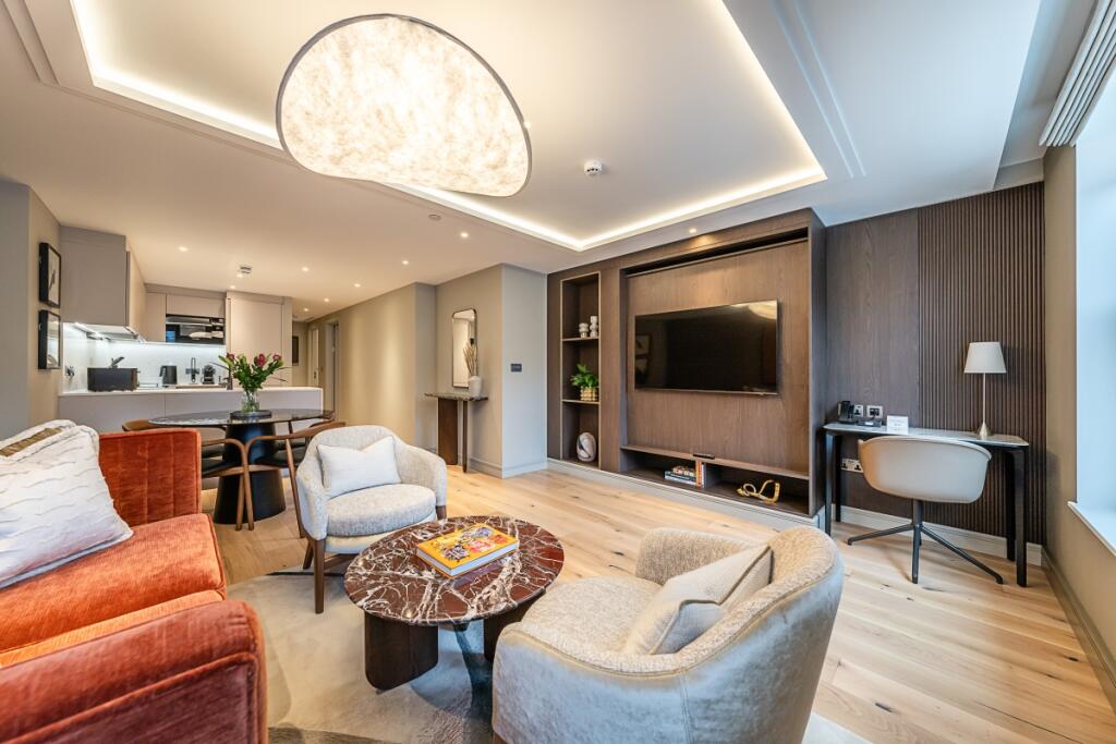 4C-Phoenix-House-...