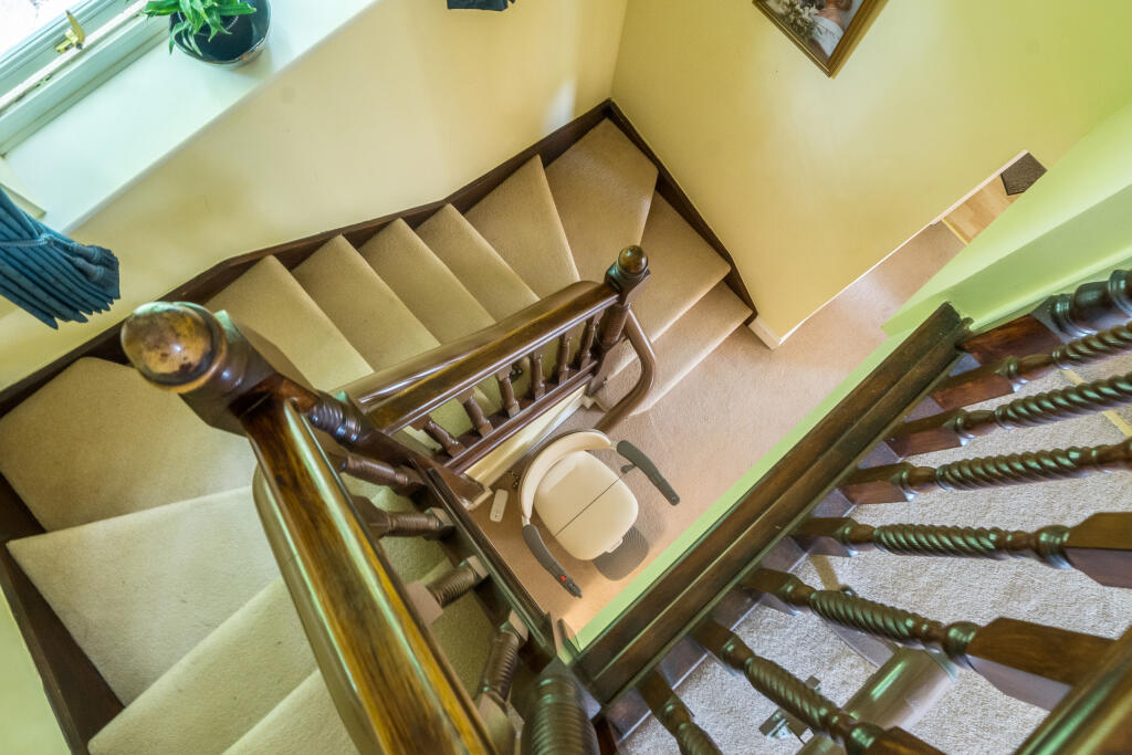 1301851-26-684c0bdf44537