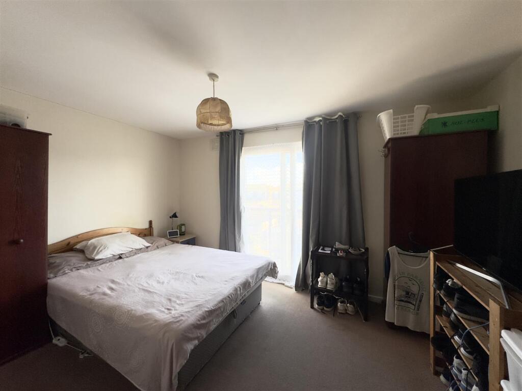 Flat 7