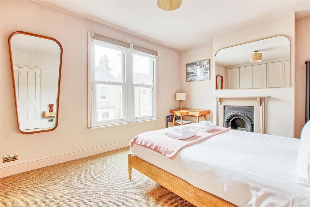 Bedroom one.jpg