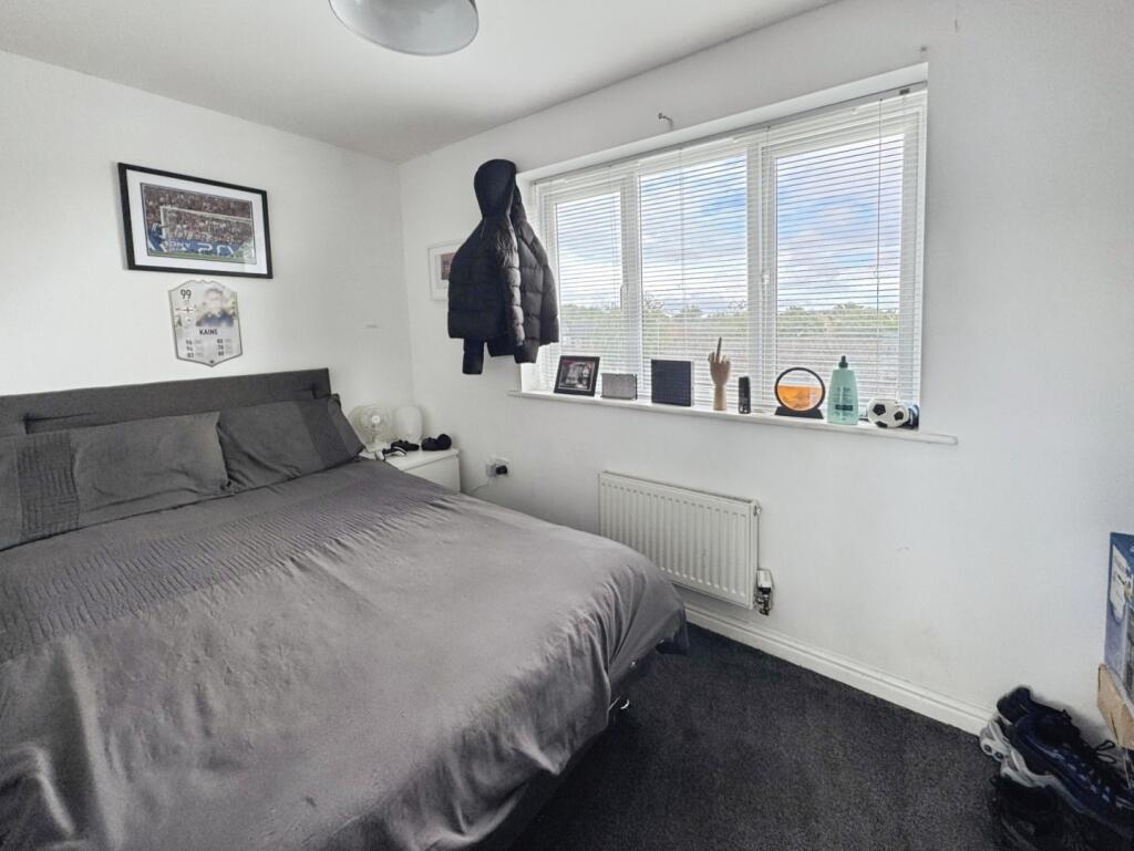 pbox-bedroom-335131.jpg