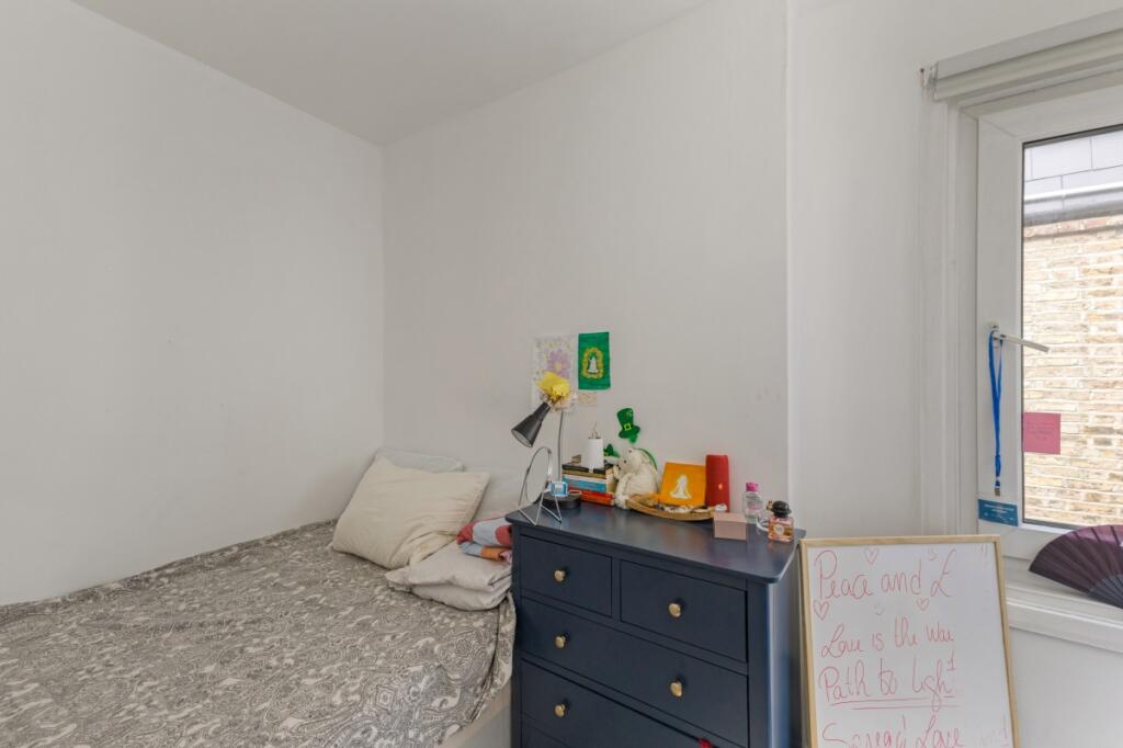 94937_80B-Bathurs...