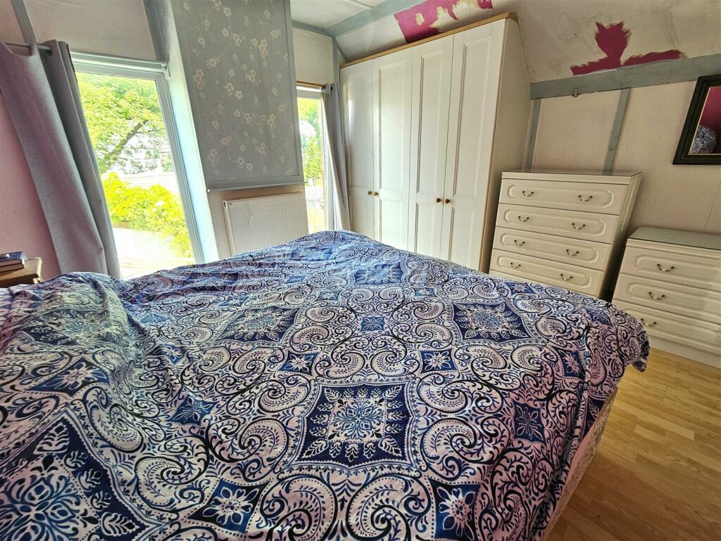 Bedroom 3.jpg