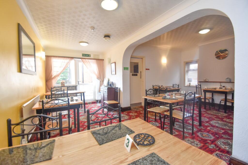 guest dining