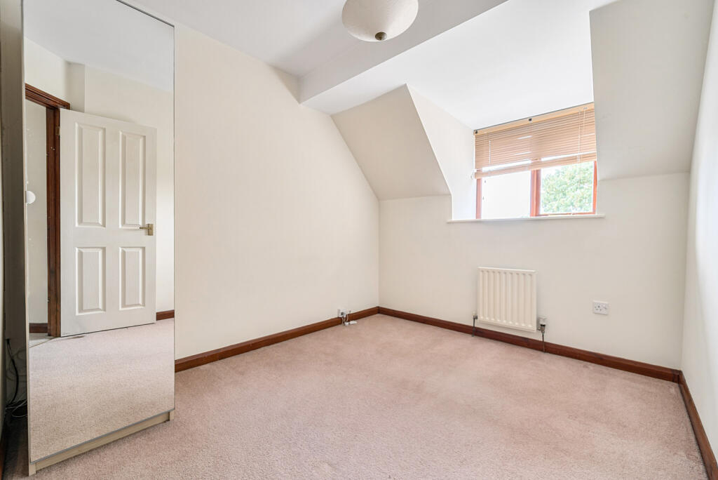 1326847-3-6877b18...