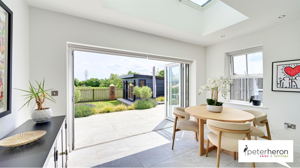 Kitchen/Dining &amp; Family Room