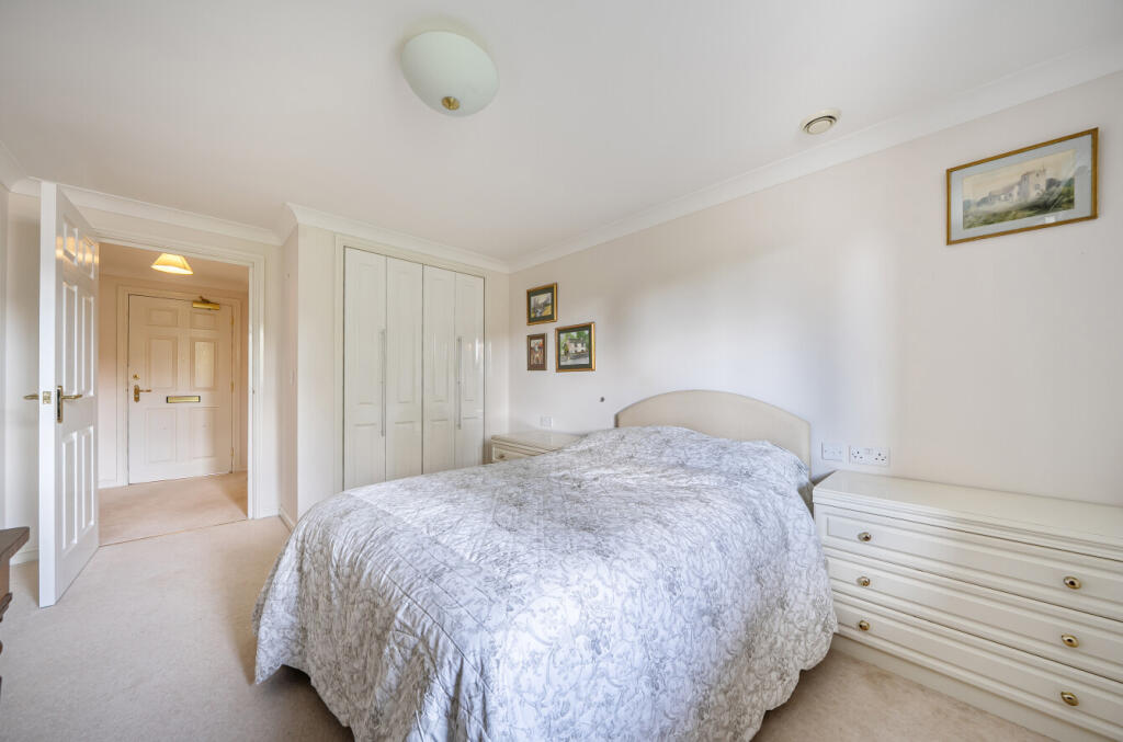 1364076-5-68e56c4...