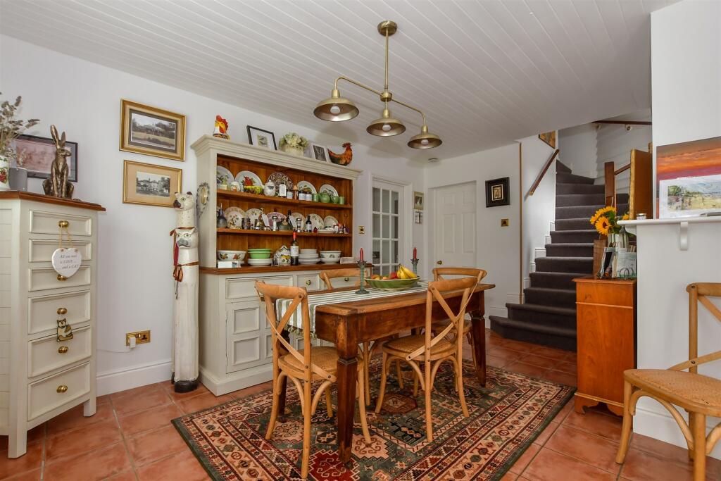Breakfast Room