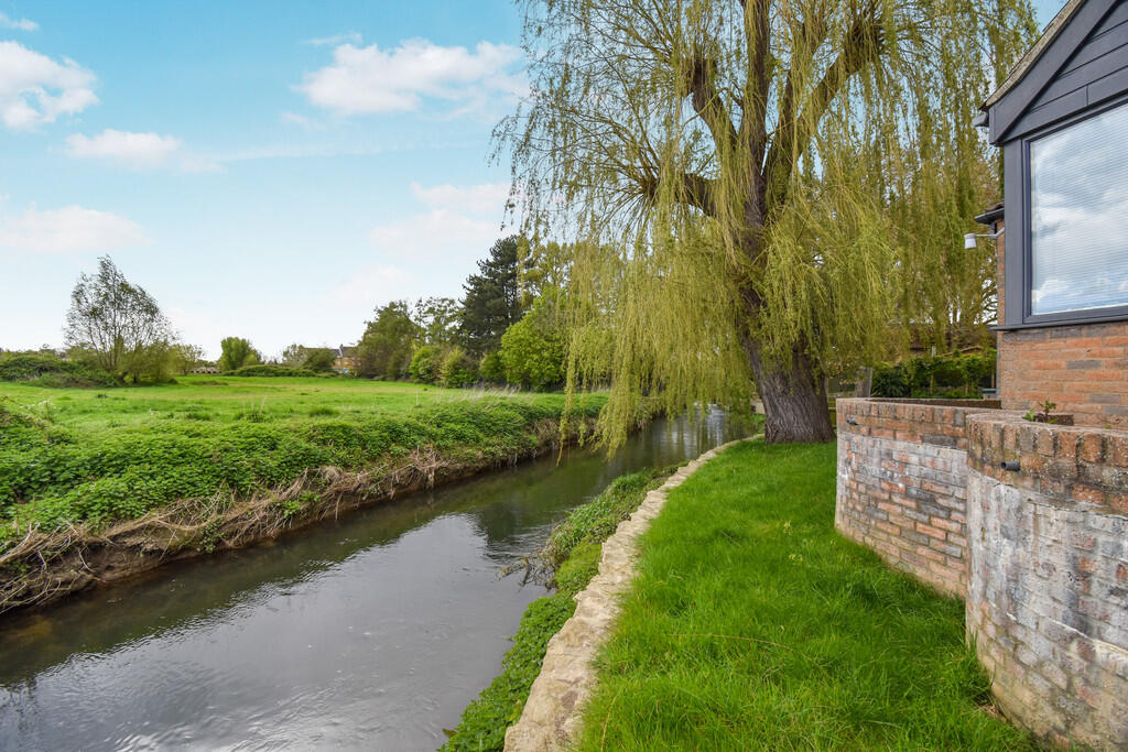 386167_2024041703...