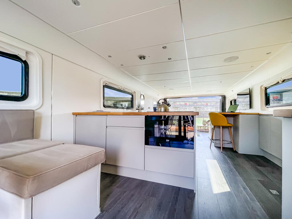Living/Kitchen/Dining