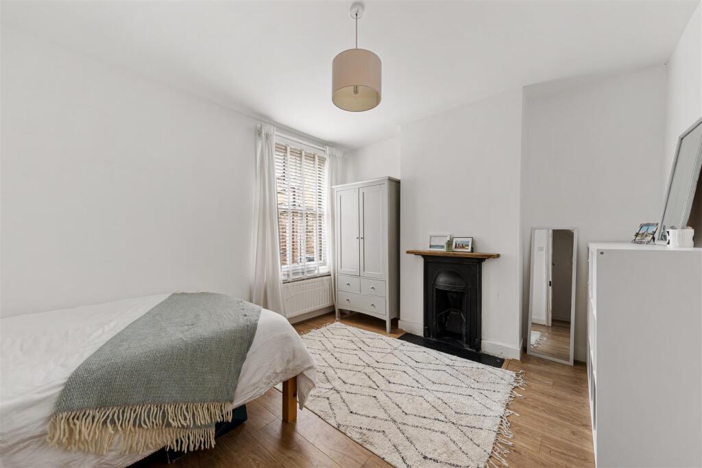 Chewton Road E17