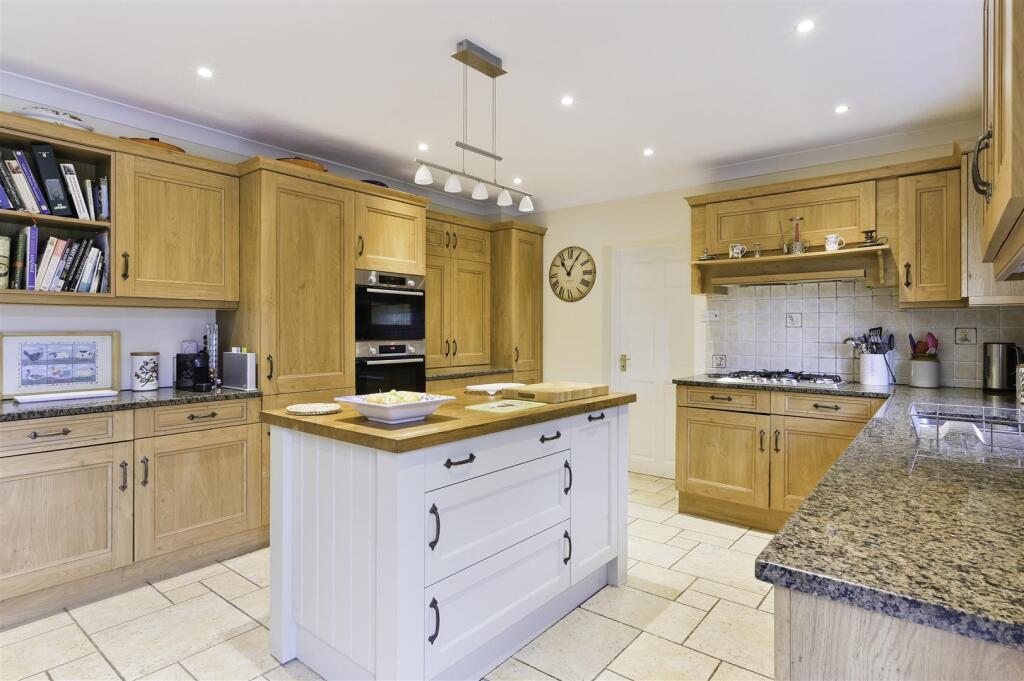 CHURCH ACRE- (29).jpg