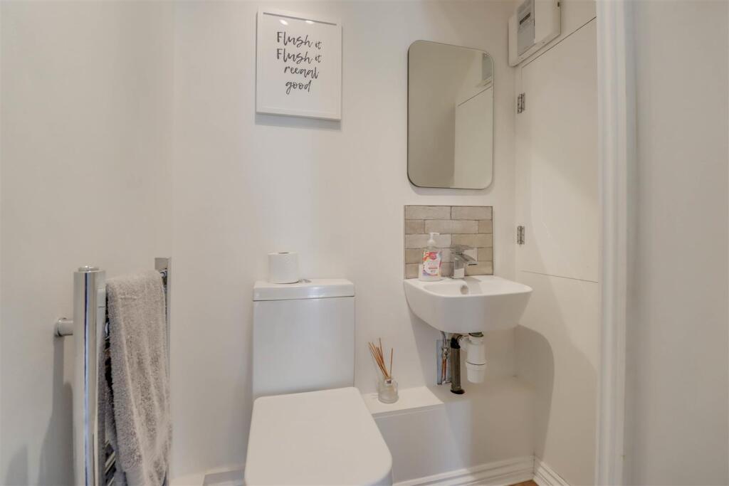 46 LAUREL AVENUE-9.jpg