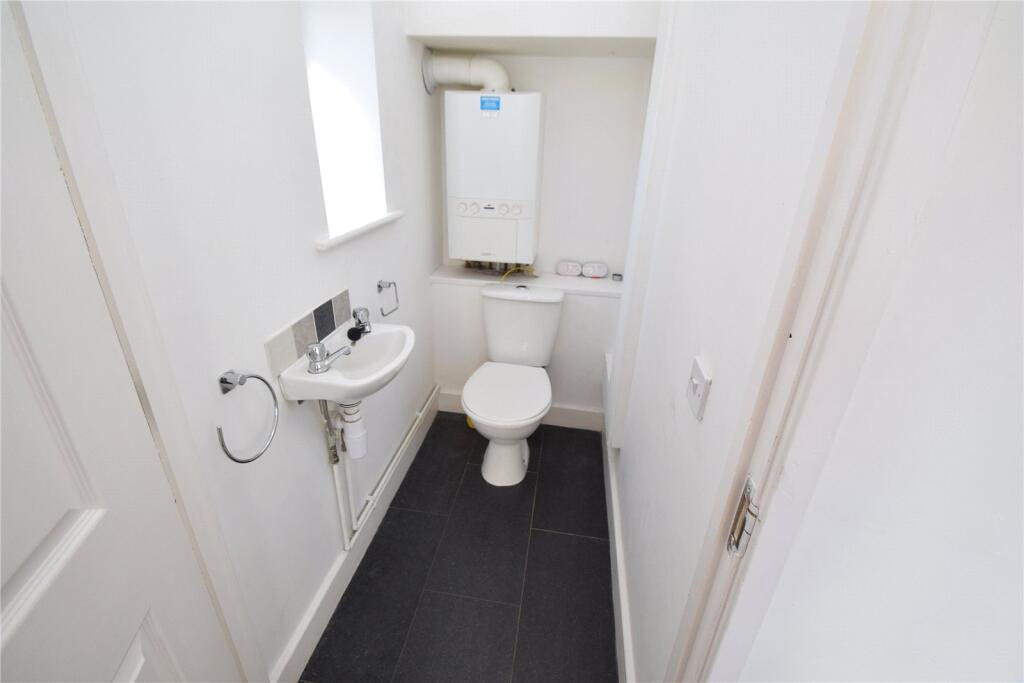Wc Downstairs