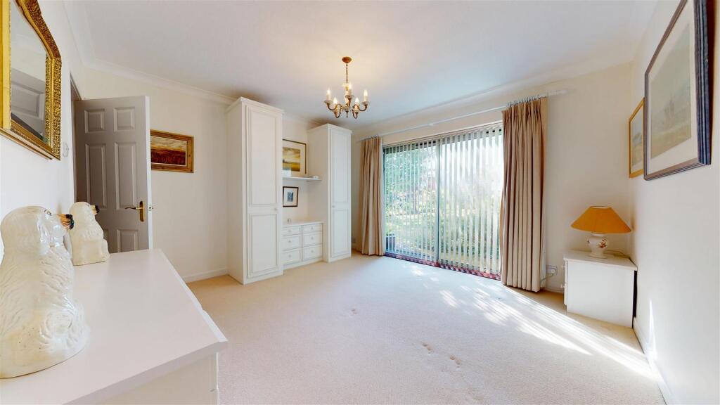 Trafalgar Road Bedroom