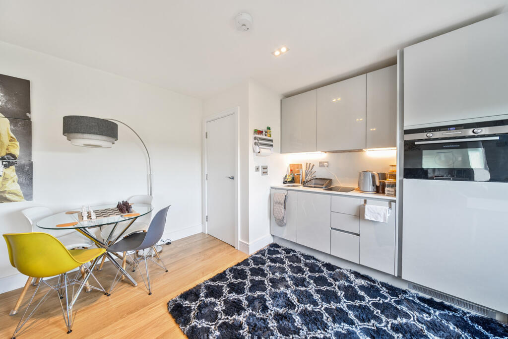 1312154-8-68512b0...