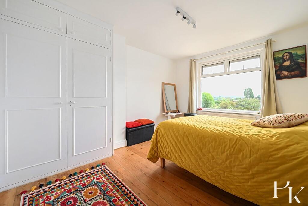 85-holmes-avenue-bn3 (21).jpg