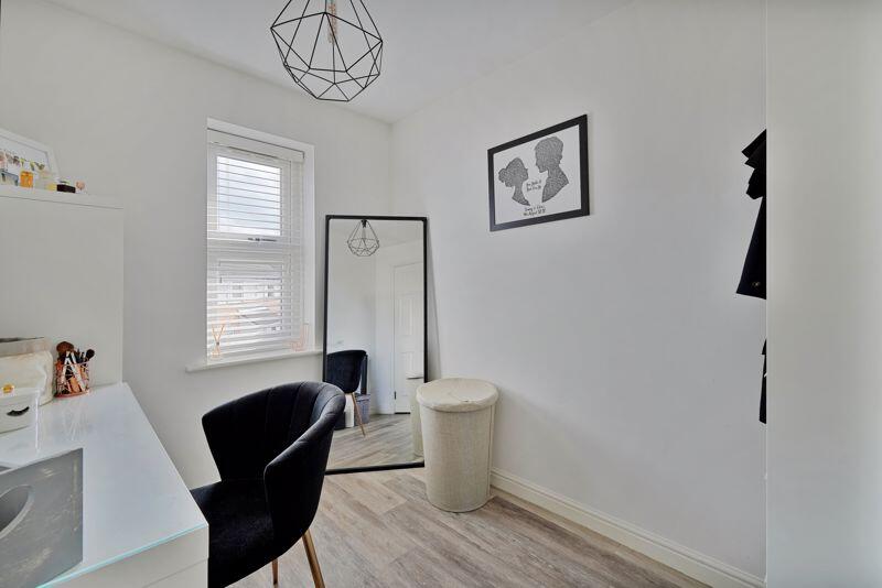 Bedroom 4 / Dressing Room 