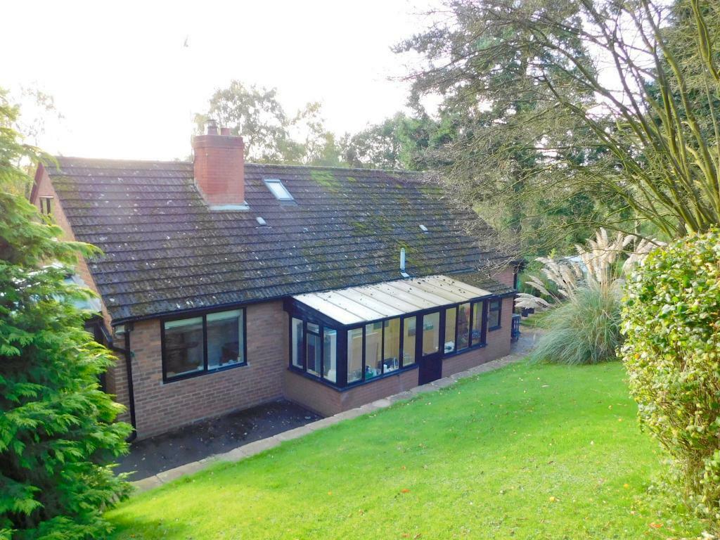 Rear elevation incl. the boot/coat room