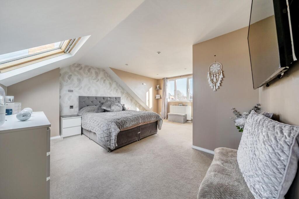 1383886-14-691f021d22de6 - Copy.jpg